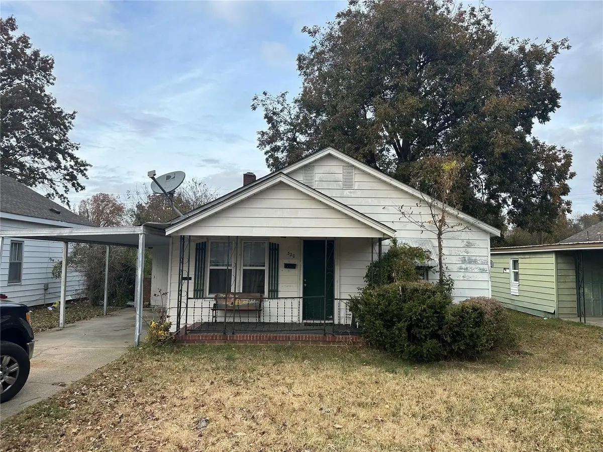 118 N 3rd Street, Sikeston, MO 63801 - Image #1