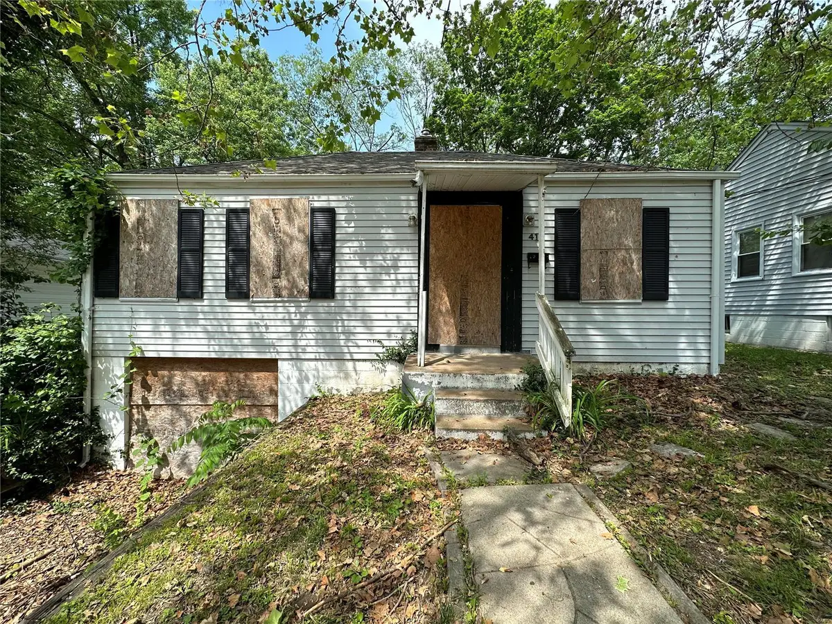 417 S Dade Avenue, Saint Louis, MO 63135 - Image #1