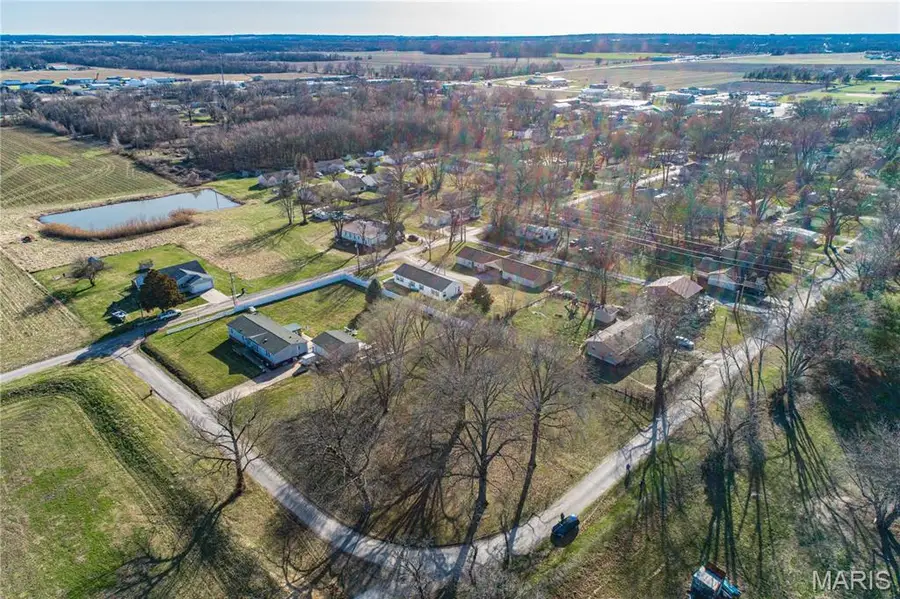 620 E Schuetz Street, Lebanon, IL 62254 - Image #2