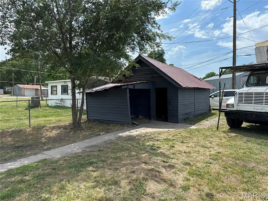 809 Lindell Avenue, Hannibal, MO 63401 - Image #3