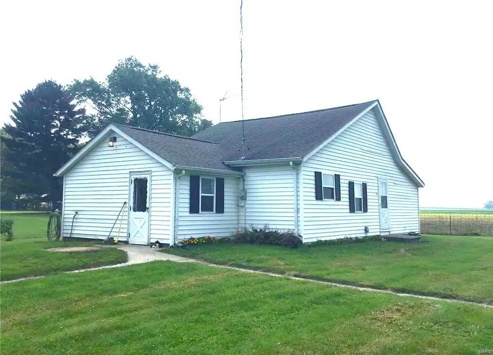 106 S 1st Street, Baldwin, IL 62217 - Image #1