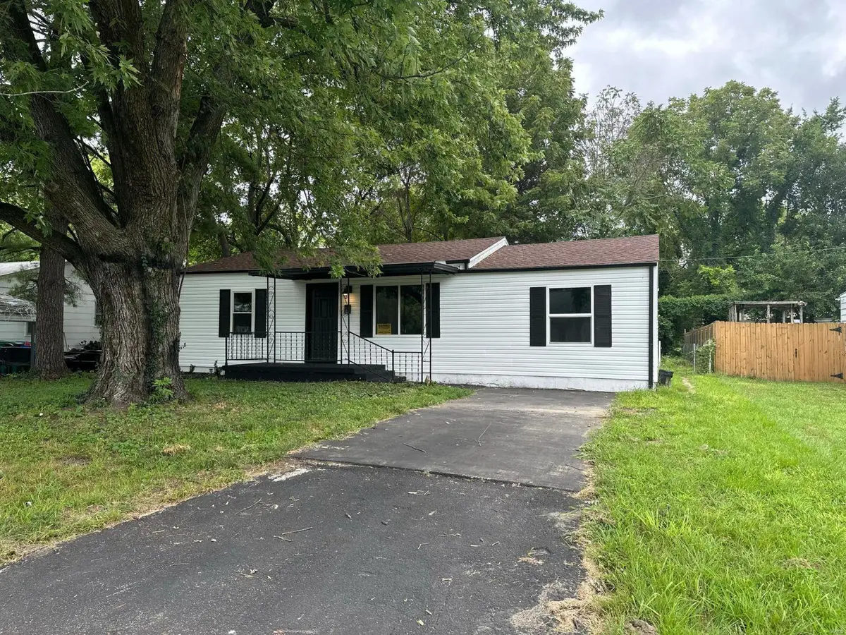 27 Kinder Street, East Saint Louis, IL 62206 - Image #1