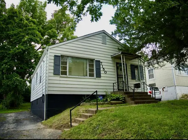 7150 Beulah Avenue, Jennings, MO 63136