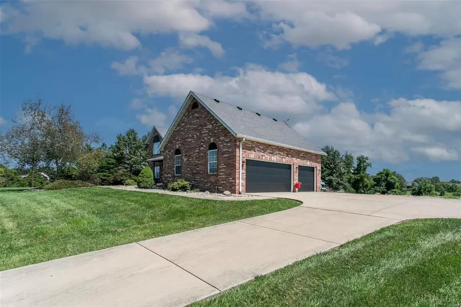 4 Rollingwood Drive, Moro, IL 62067 - Image #2