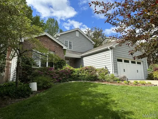 9844 Oak Haven Avenue, St Louis, MO 63119