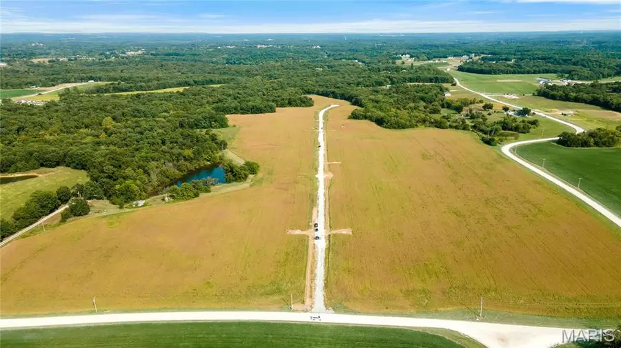 107 Otto Court, Silex, MO 63377 - Image #2