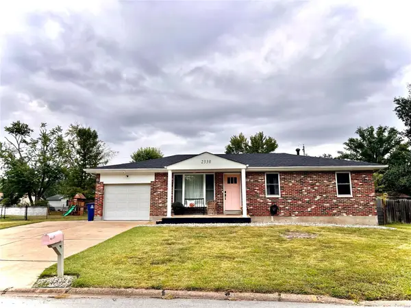 2330 Cessna Drive, Arnold, MO 63010