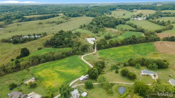 335 W Spring Valley Road, Jackson, MO 63755