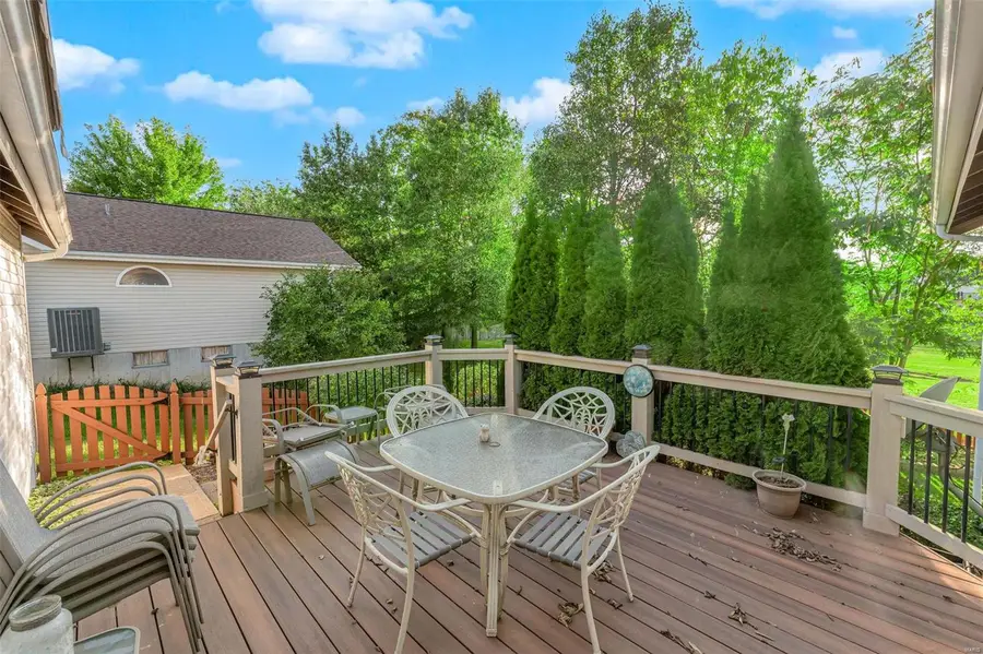 969 Searle Court, Wentzville, MO 63385 - Image #3