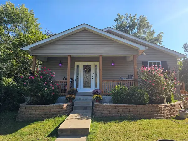 1117 N Shore Drive, Catawissa, MO 63015