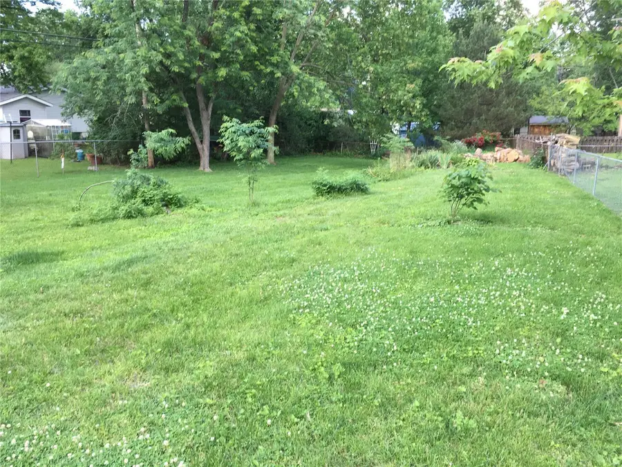 1120 Tahiti Drive, Saint Louis, MO 63126 - Image #2