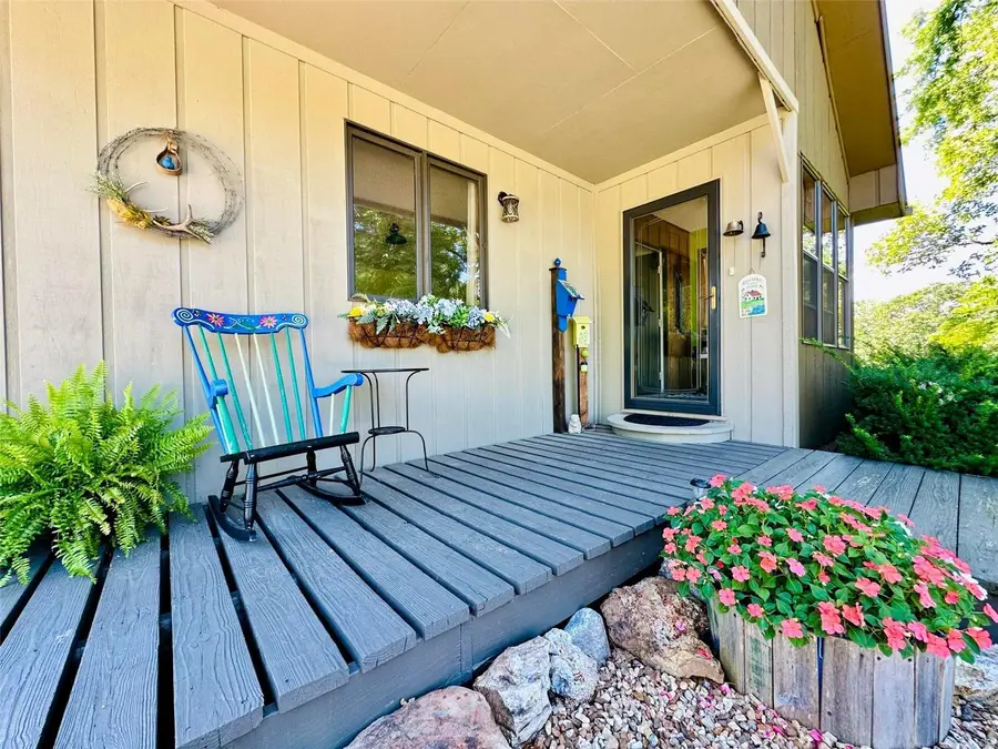 19270 Cockrell Road, Yukon, MO 65589 - Image #3