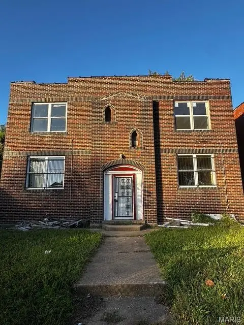 4153 E Lexington Avenue, St Louis, MO 63115