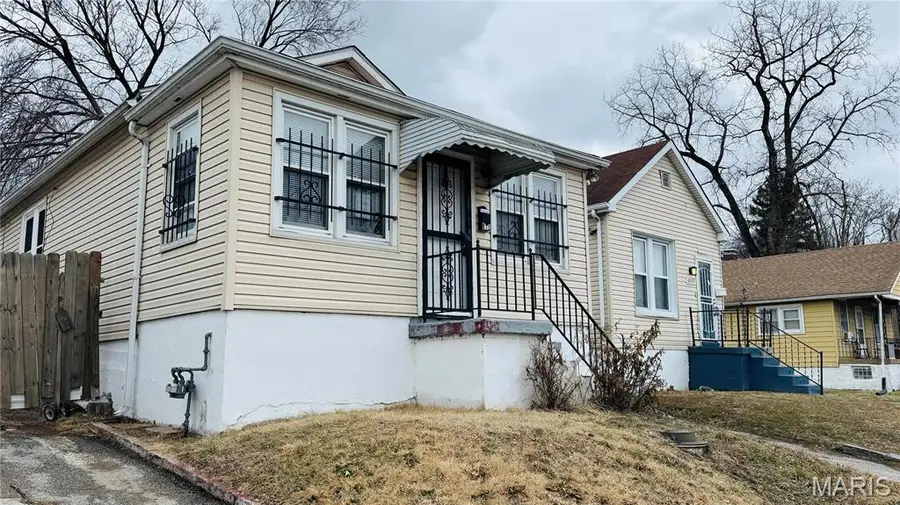 6113 Grimshaw Avenue, Pine Lawn, MO 63120 - Image #2