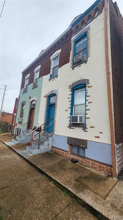 1412 Benton Street, St Louis, MO 63106