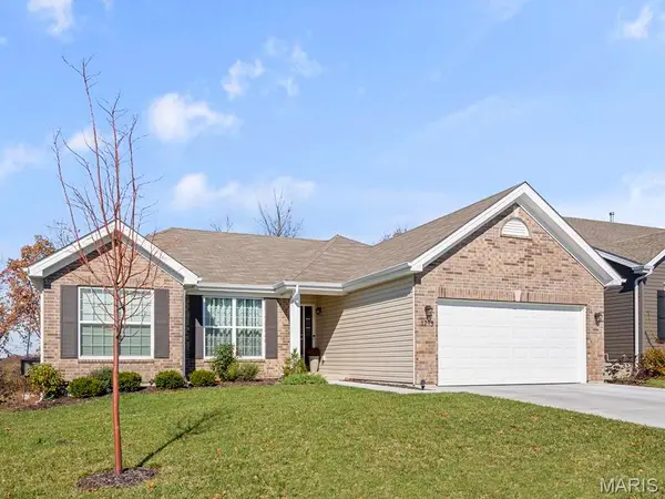 2 Hickory At Bluestem Estates, Lake St Louis, MO 63367