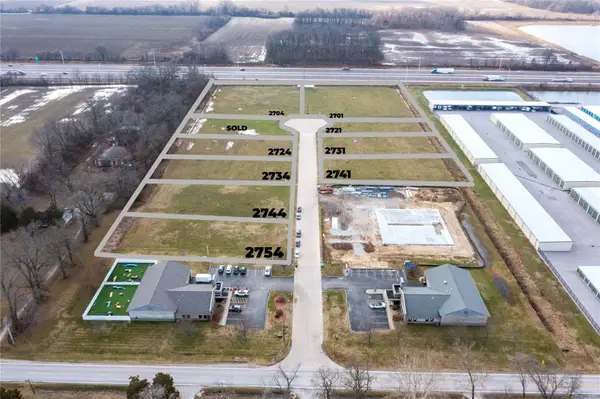 2724 Route 66 Business Park Drive, Edwardsville, IL 62025