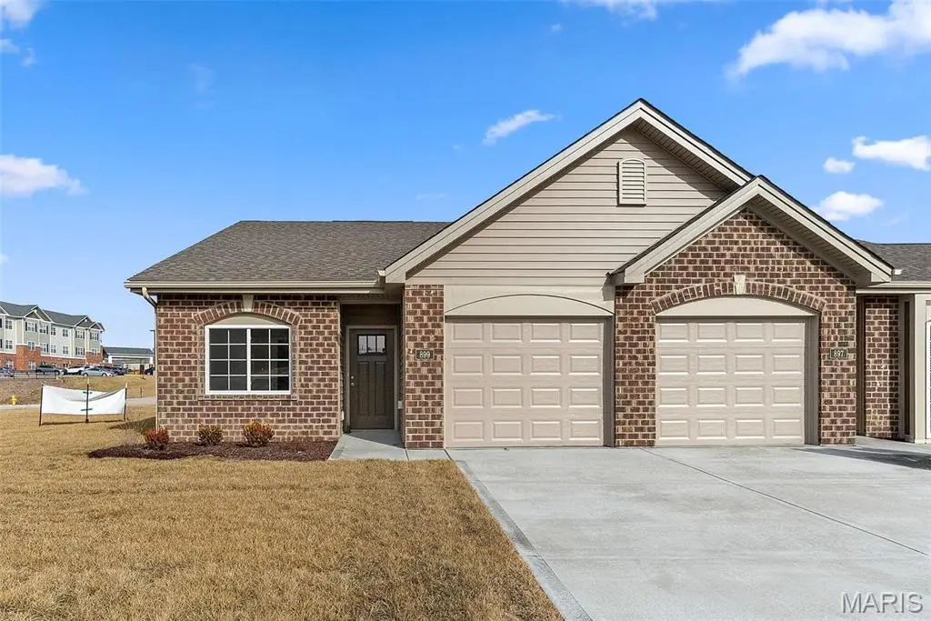 891 Walter Way, Washington, MO 63090 - Image #1