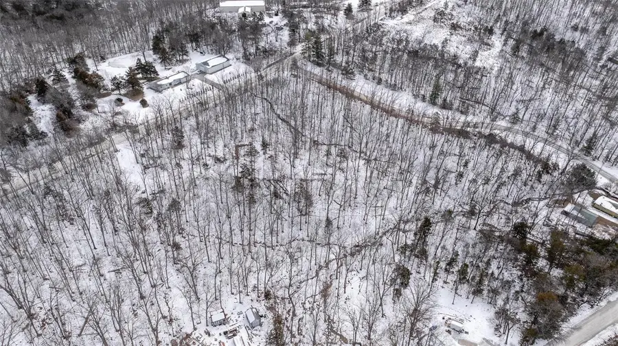 29129 Pinnacle Lake Road, New Florence, MO 63363 - Image #3