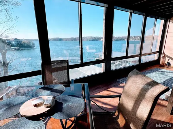 31 Falls Drive #1A, Lake Ozark, MO 65049