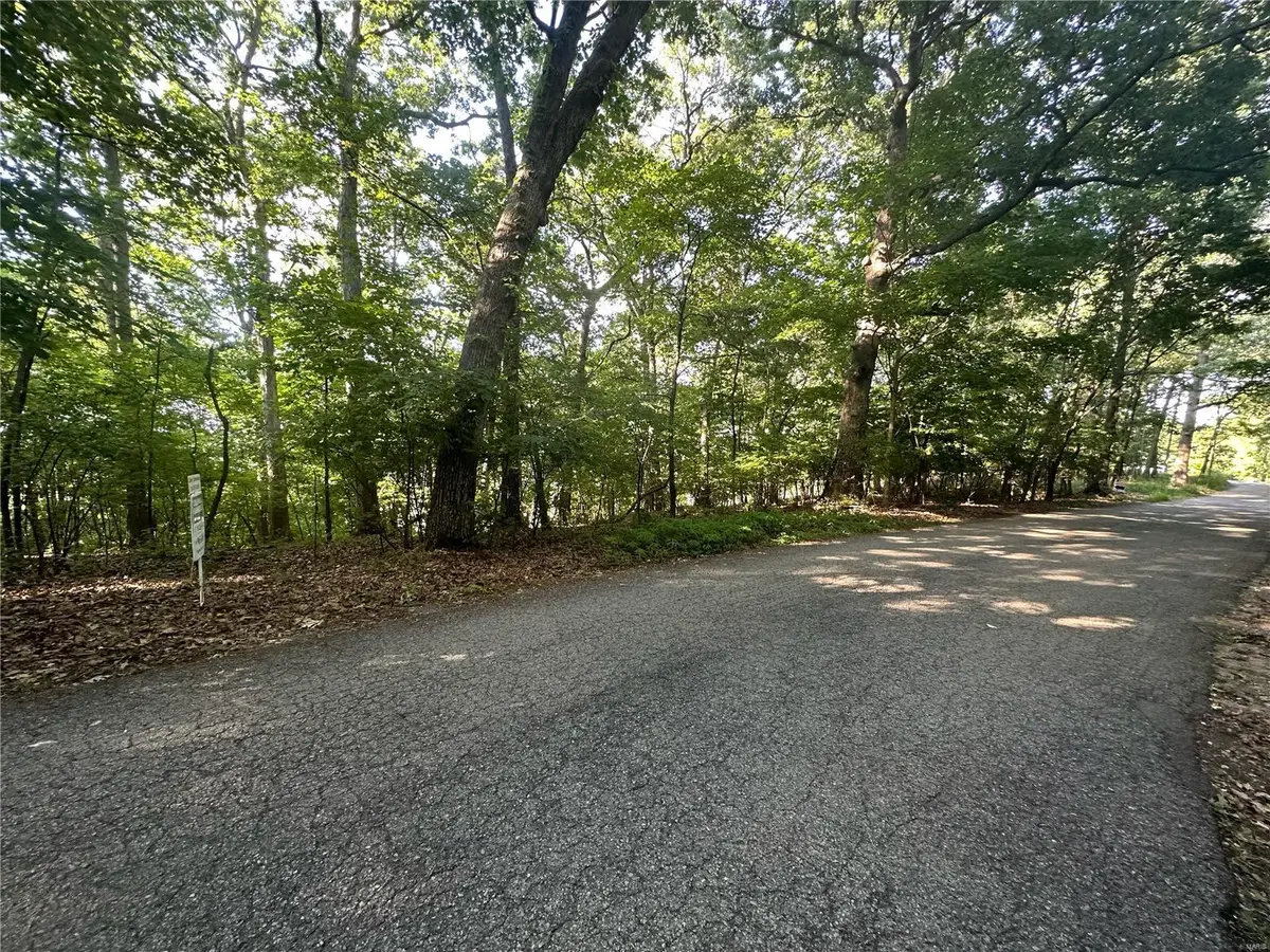 923 Hickory Lane, Fenton, MO 63026 - Image #1