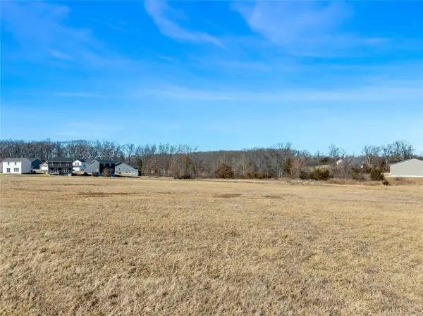 2 Brune Business Park Court #5a, Warrenton, MO 63383