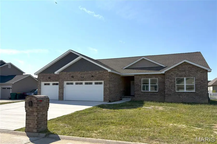 201 Adderly Lane, Millstadt, IL 62260 - Image #2