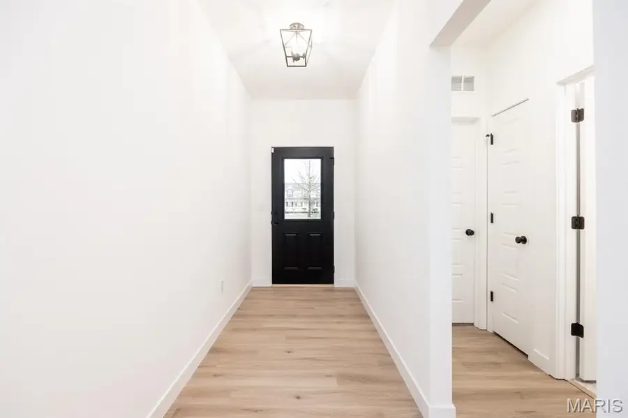 108 Chickasaw Lane, O Fallon, IL 62269 - Image #2