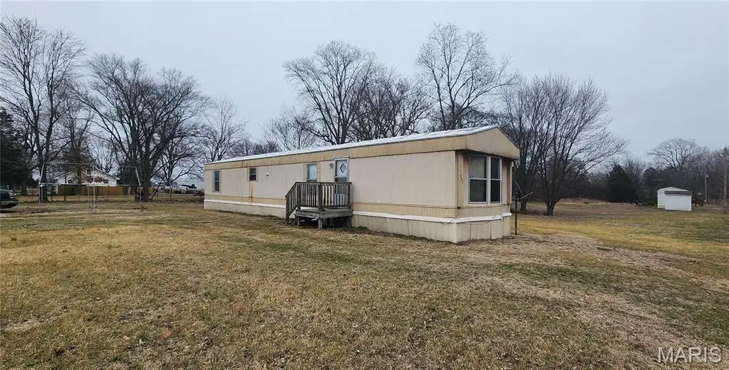 5208 Walsh Road, Walsh, IL 62297 - Image #1