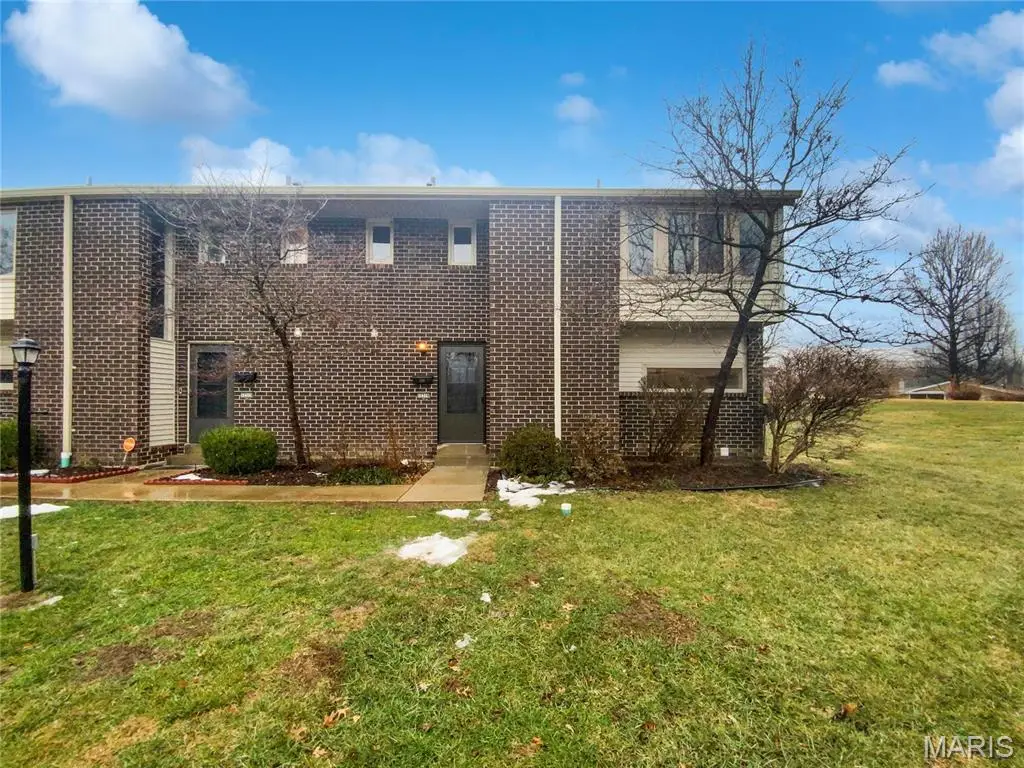 12314 Rossridge Court, Saint Louis, MO 63146 - Image #1