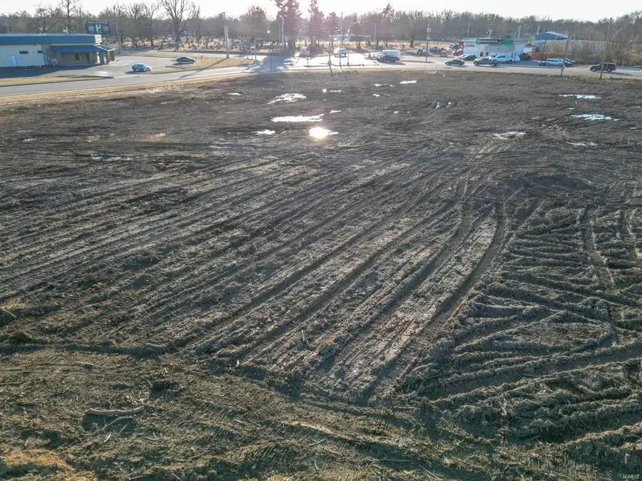 900 Clark Street, Lebanon, MO 65536 - Image #2