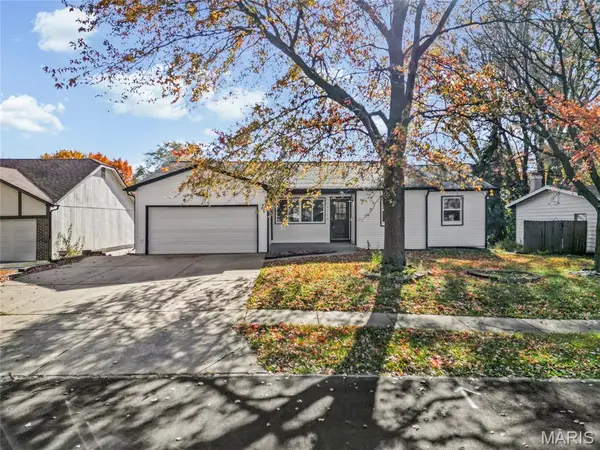 3300 Tom Sawyer Drive, Florissant, MO 63033