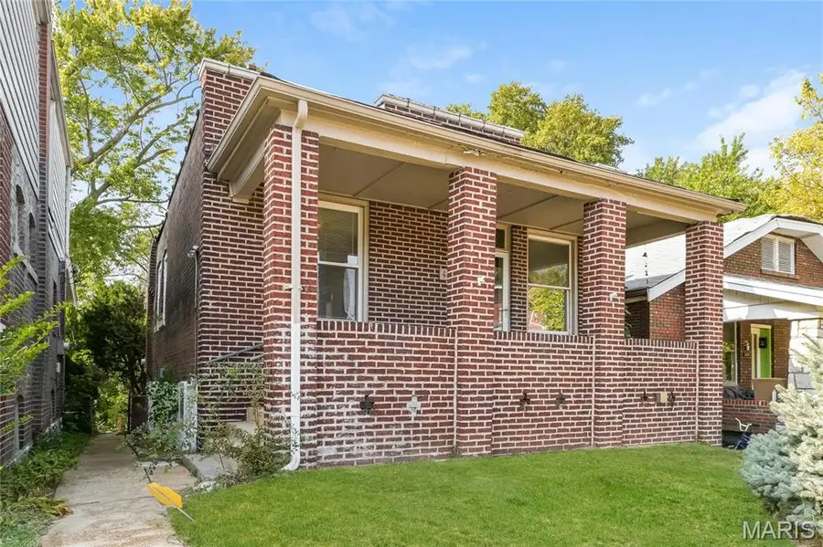 4463 Grace Avenue, Saint Louis, MO 63116 - Image #2