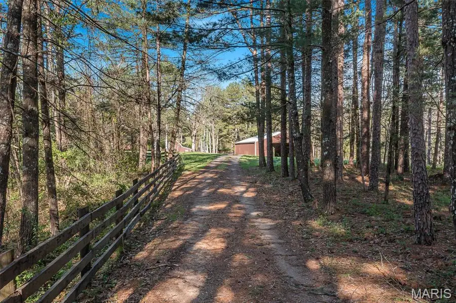 858 Wayne Rm, Silva, MO 63964 - Image #2