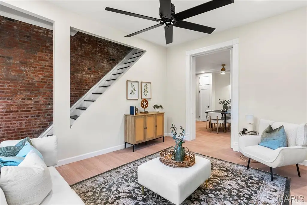 3113 Wyoming Street, Saint Louis, MO 63118 - Image #1