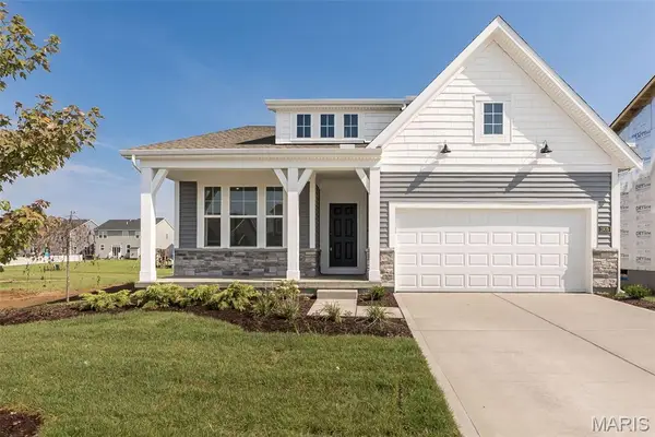 1905 Rolling River Circle, St Paul, MO 63366