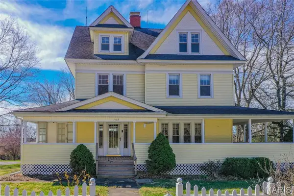 708 E Fillmore Street E, Fillmore, IL 62032