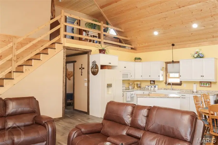 15785 Commander Drive, Dixon, MO 65459 - Image #3