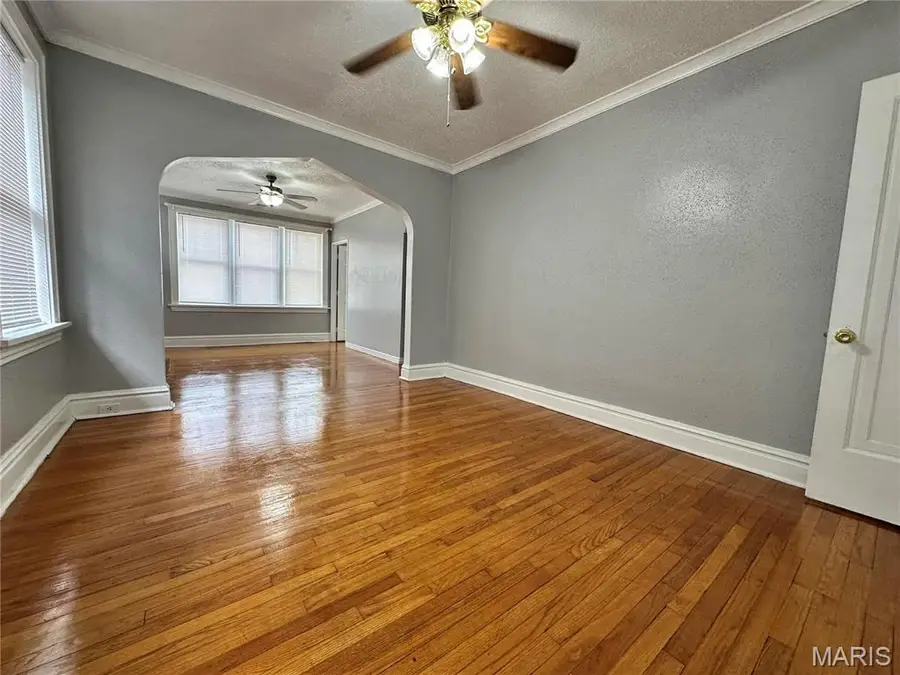 5056 Lindenwood Avenue, Saint Louis, MO 63109 - Image #3