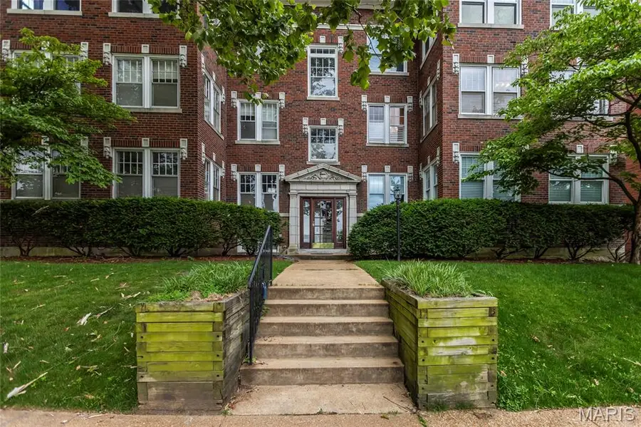 6300 Northwood Avenue #3W, Clayton, MO 63105 - #2