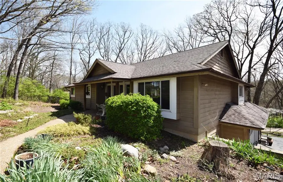 2248 Ridgley Woods Drive, Chesterfield, MO 63005 - Image #2