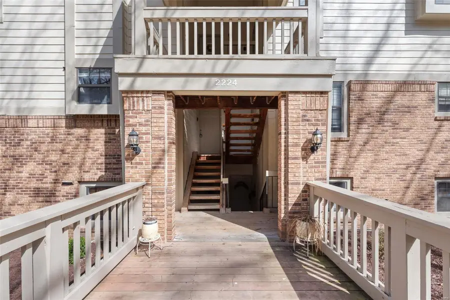 2224 Canyonlands Drive #C, Maryland Heights, MO 63043 - Image #2