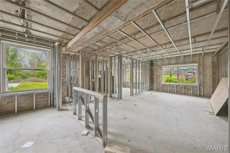 5815 Cates Avenue, Saint Louis, MO 63112 - Image #2