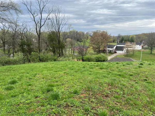 725 Old Mill Drive, Cape Girardeau, MO 63701