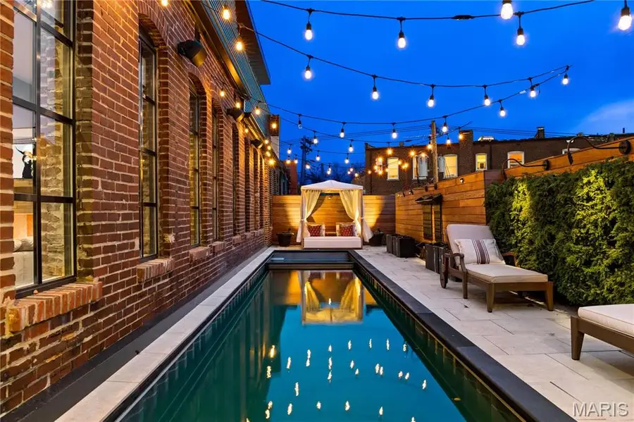 429 N Euclid Avenue, Saint Louis, MO 63108 - Image #2