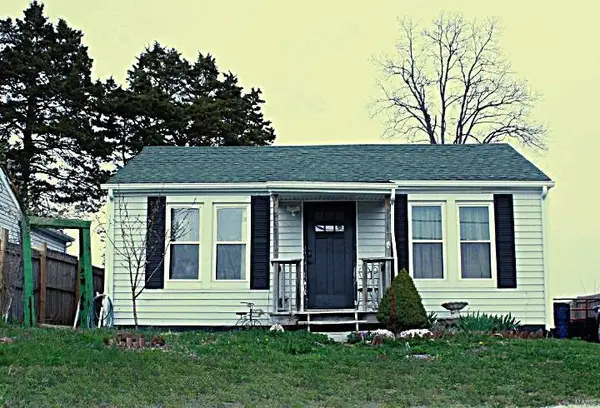 813 W Booneslick Road, Warrenton, MO 63383