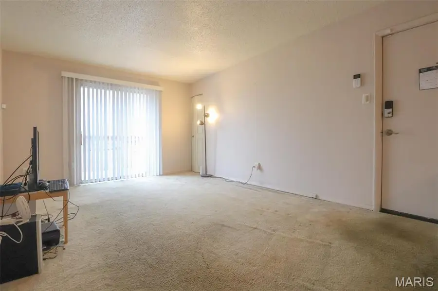 2781 Blackforest Drive #C, Saint Louis, MO 63129 - Image #2