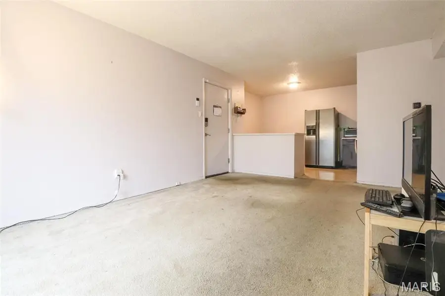 2781 Blackforest Drive #C, Saint Louis, MO 63129 - Image #3