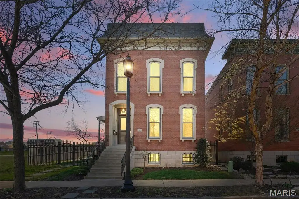 1212 Dolman Street, Saint Louis, MO 63104 - Image #1