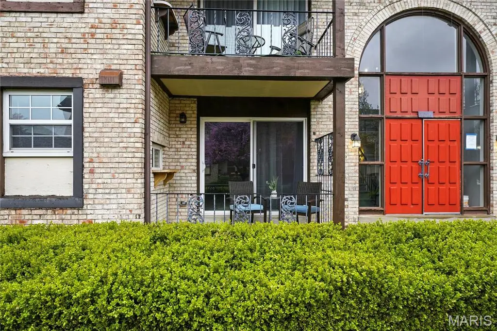 11921 Villa Dorado Drive #A, Saint Louis, MO 63146 - Image #1